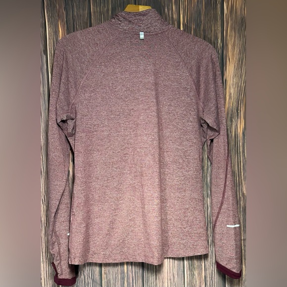 Nike Dri Fit Long Sleeve Top - Women’s Size Medium - Picture 2 of 4